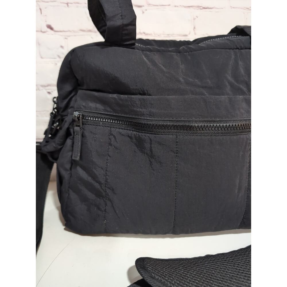 BAGSMART Gym Bag for Women, Duffle Bag for Travel with Wet Pocket, Lightweight - Picture 2 of 16